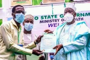 Kano Governor, Abdullahi Umar Ganduje, presented appointment letters to 56 medical doctors and other health workers