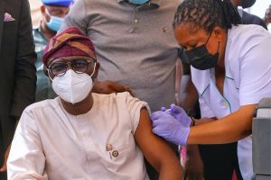 Gov. Babajide Sanwo-Olu of Lagos State receiving COVID-19 vaccine